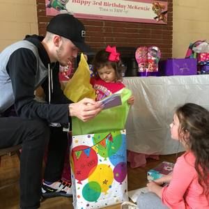 Meet your Posher, Joshua